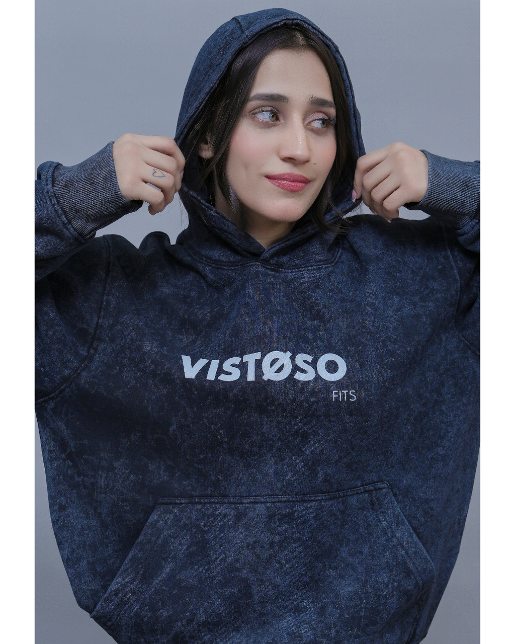 VISTØSO | ACID WASHED HOODIE - WOMEN